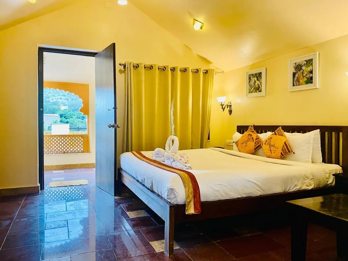 Udai Farmhouse Resort Udaipur - A Peacefull Riverside Property 4*,