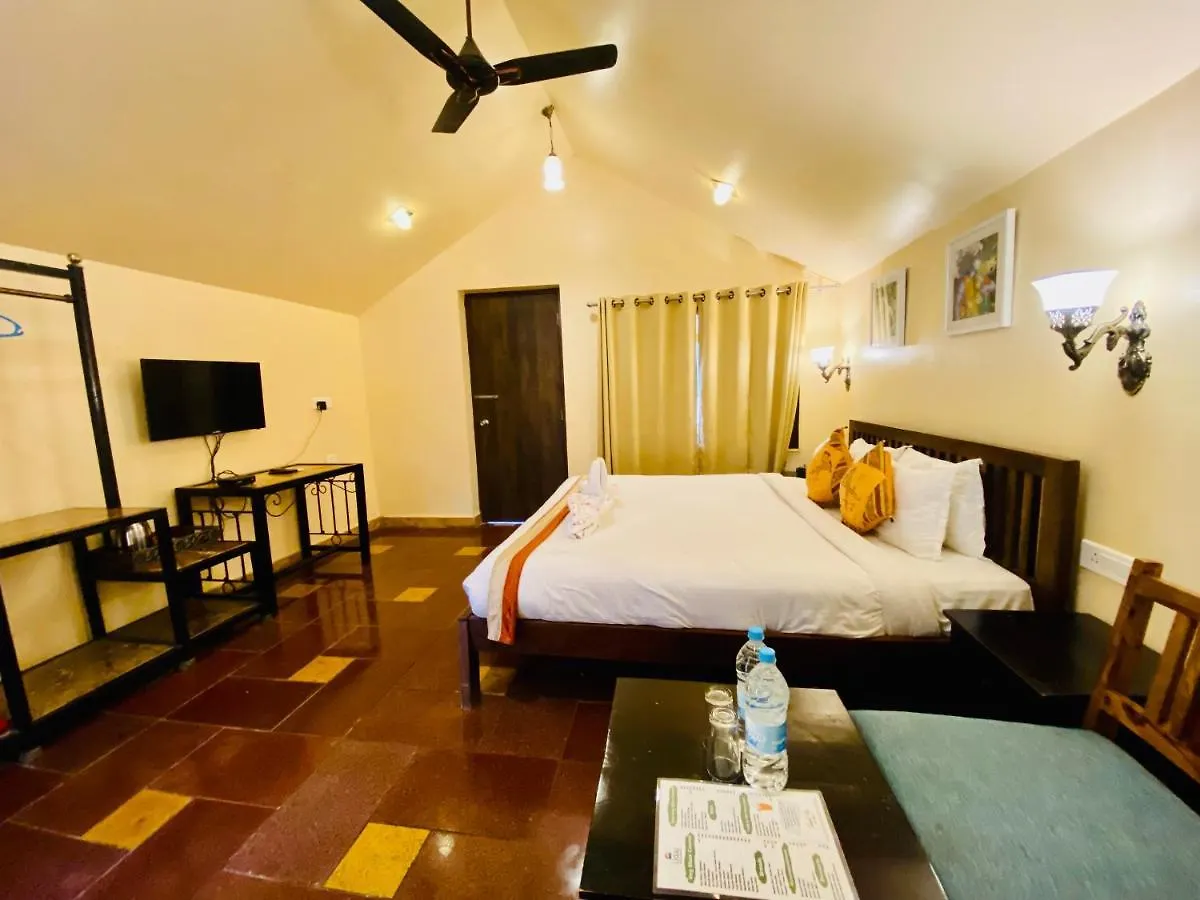 Udai Farmhouse Resort Udaipur - A Peacefull Riverside Property 4*,