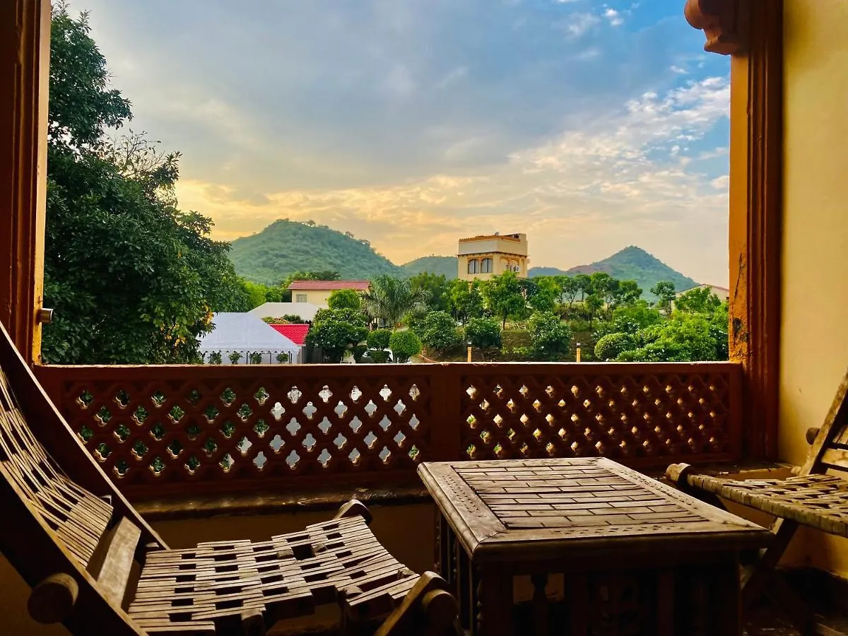 Udai Farmhouse Resort Udaipur - A Peacefull Riverside Property