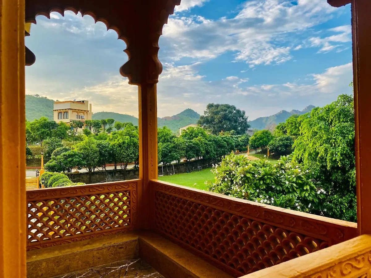 Hotel Udai Farmhouse Resort Udaipur - A Peacefull Riverside Property