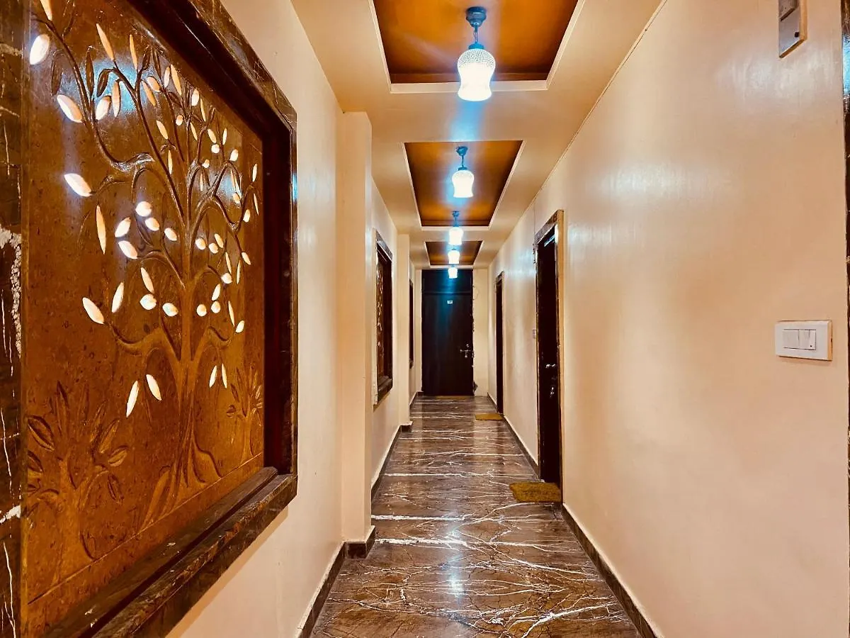 Udai Farmhouse Resort Udaipur - A Peacefull Riverside Property 4*,