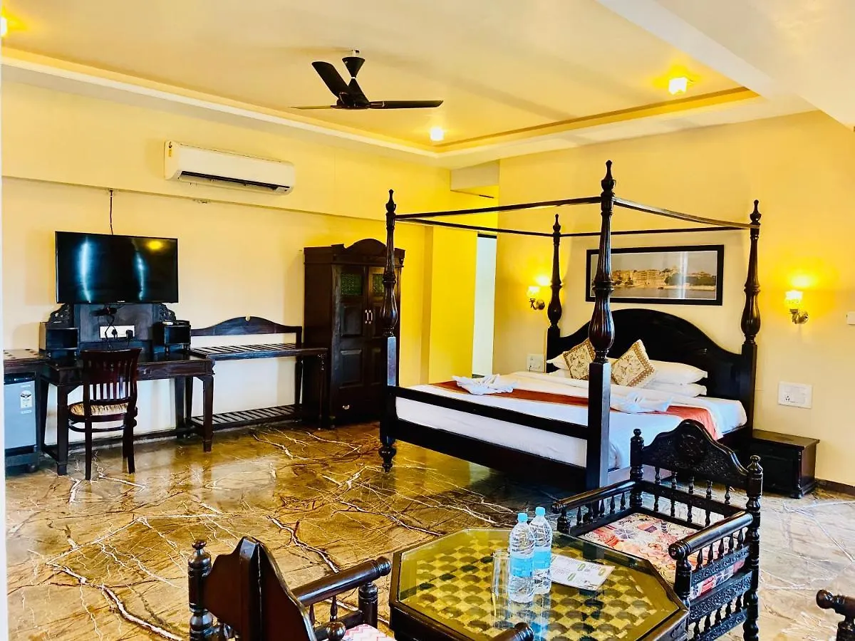 Udai Farmhouse Resort Udaipur - A Peacefull Riverside Property Hotel